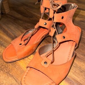 THE FLEXX Women's Burnt Orange Sandals